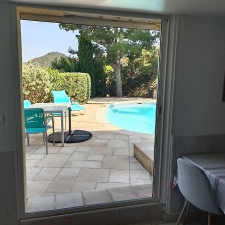 Apartamento La Madrague- 2P Avec Piscine Privative Saint-Cyr-sur-Mer Exterior foto