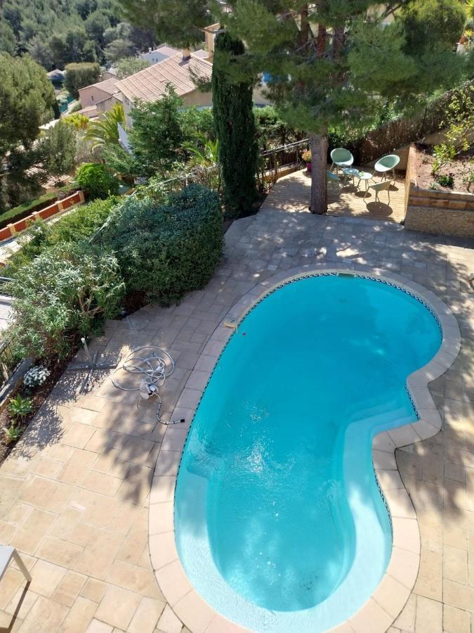 Apartamento La Madrague- 2P Avec Piscine Privative Saint-Cyr-sur-Mer Exterior foto